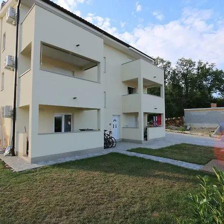 Apartment Samsa Mirica